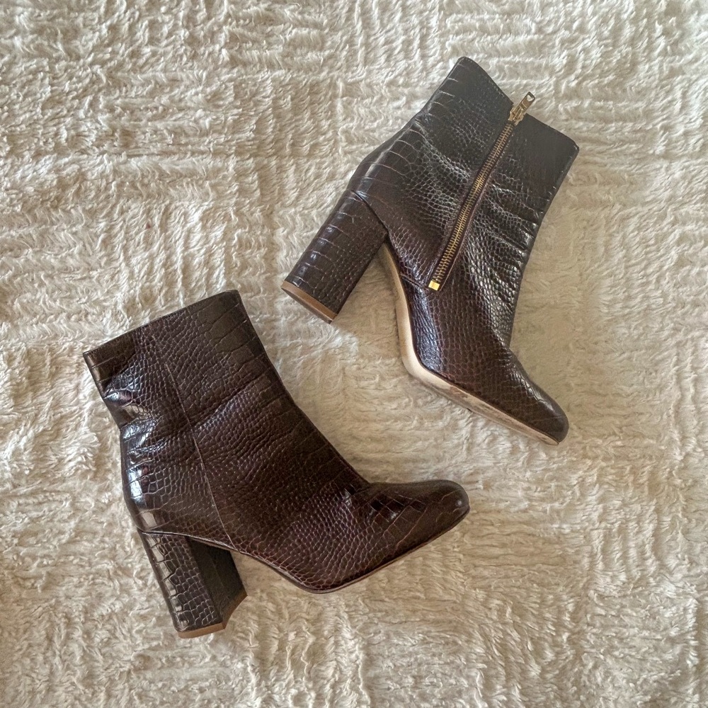 Cool J.Crew Brown Croc-Embossed Leather Ankle Boots Size 8